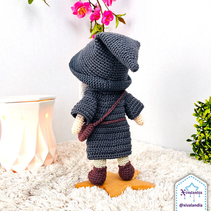 Muñeco tejido Mago Gandalf 24 cm, crochet artesanal, amigurumi