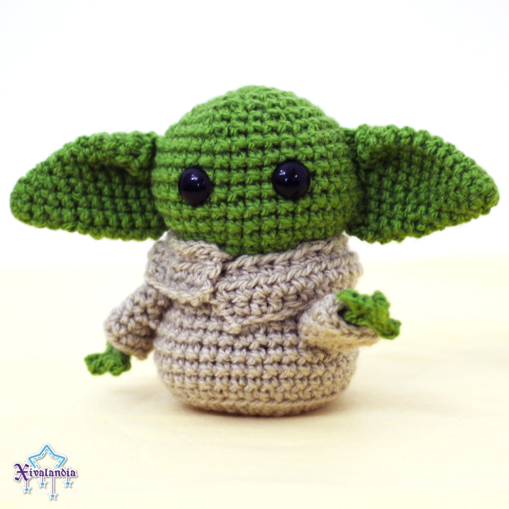 Baby Yoda plush, Grogu crochet - 5.5in/14cm - handmade amigurumi