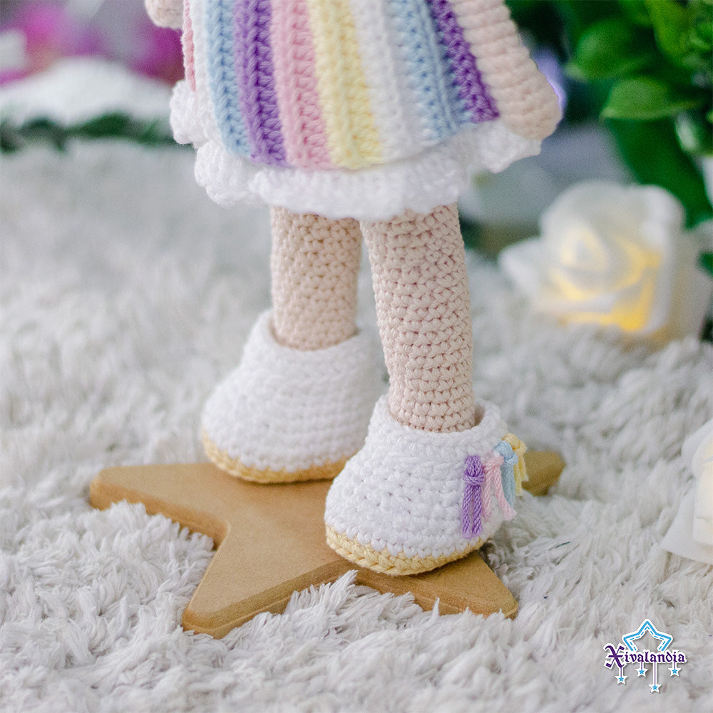 Muñeca tejida Sofia 28 cm, crochet artesanal, amigurumi, unicornio colores pastel